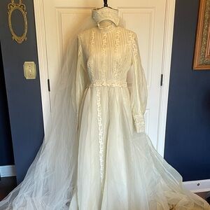 chinese dress ladies Rosalia Lace Maxi Dress